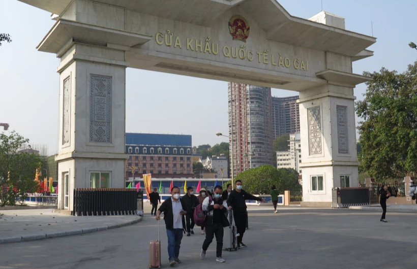 Tăng cường hợp tác, xây dựng biên giới Việt-Trung hòa bình hữu nghị, ổn định