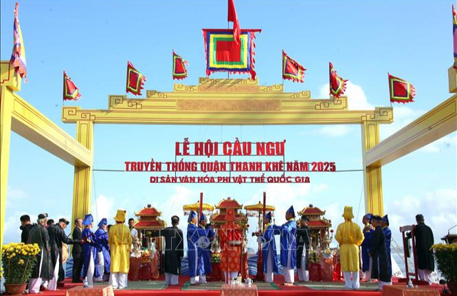 Lễ hội cầu ngư: Phát huy giá trị văn hóa gắn với phát triển kinh tế biển