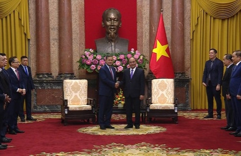 Chủ tịch nước Nguyễn Xuân Phúc tiếp xã giao Đại tướng Hun Manet