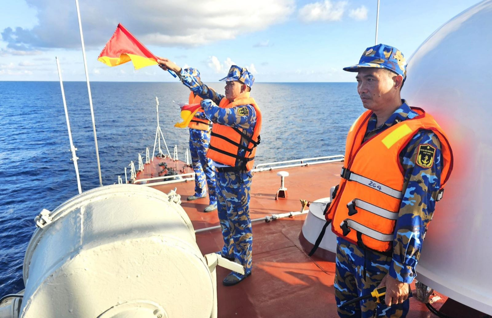 Hải quân Việt Nam và Thái Lan kết thúc tuần tra chung lần thứ 49