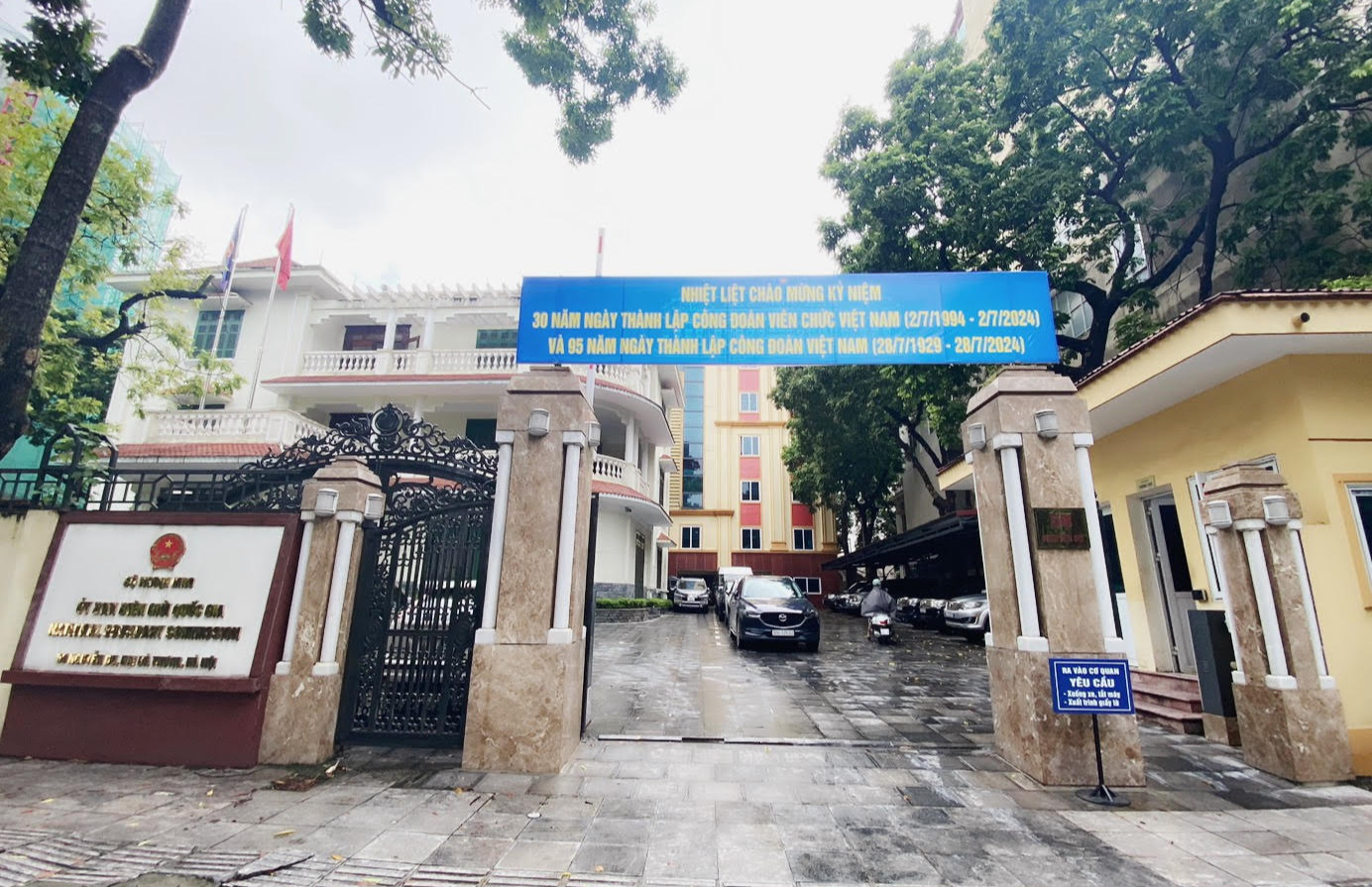 CÔNG TÁC TỔ CHỨC, NHÂN SỰ, ĐÀO TẠO  VÀ ĐOÀN THỂ TẠI ỦY BAN BIÊN GIỚI QUỐC GIA