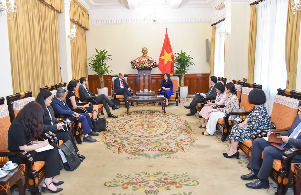 Thúc đẩy triển khai hiệu quả các cơ chế hợp tác giữa Vương quốc Anh và Việt Nam